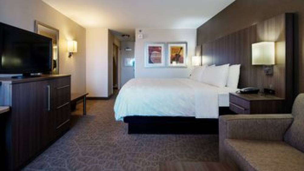 Holiday Inn NASHVILLE-VANDERBILT (DWTN) 6