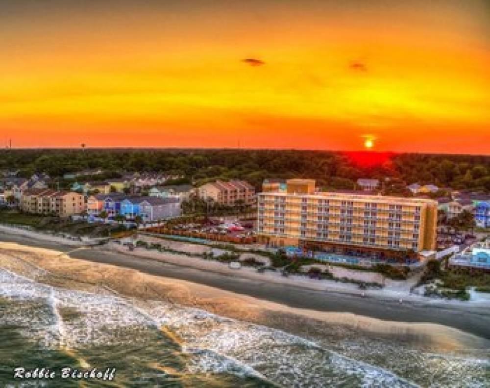 Holiday Inn OCEANFRONT @ SURFSIDE BEACH 1