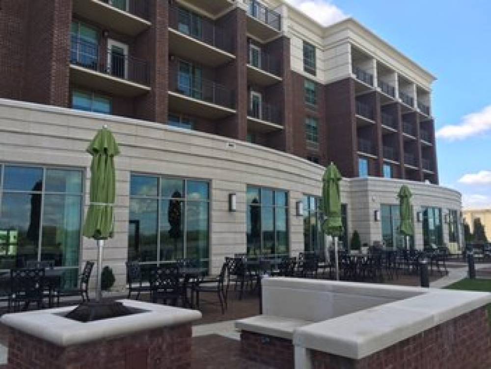 HOLIDAY INN PADUCAH RIVERFRONT 5