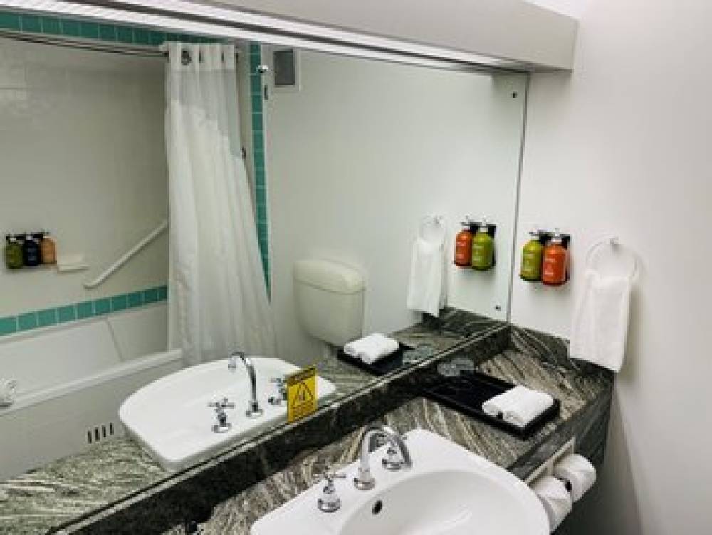 Holiday Inn PARRAMATTA 5