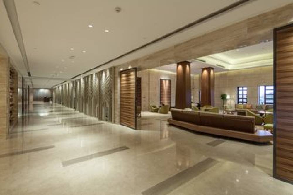 HOLIDAY INN QINGDAO EXPO 6