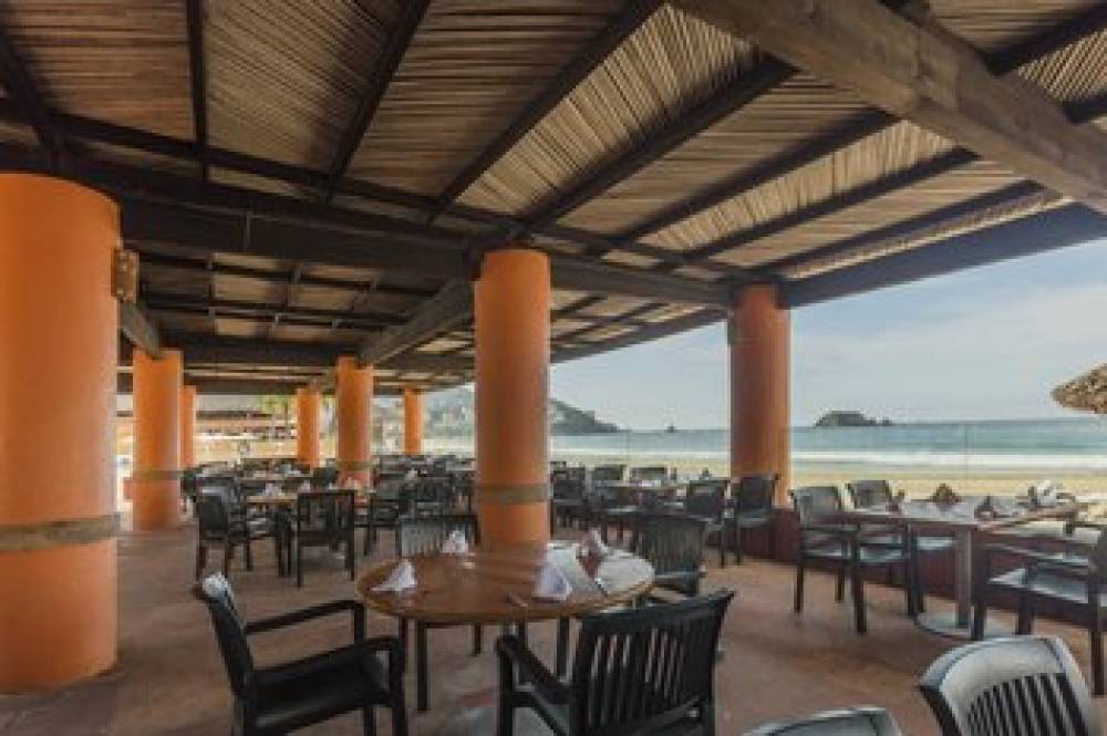 Holiday Inn Resort IXTAPA ALL-INCLUSIVE 2