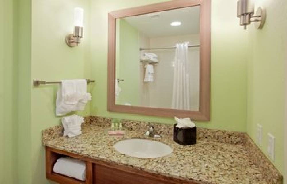 Holiday Inn Resort PENSACOLA BEACH GULF FRONT 8