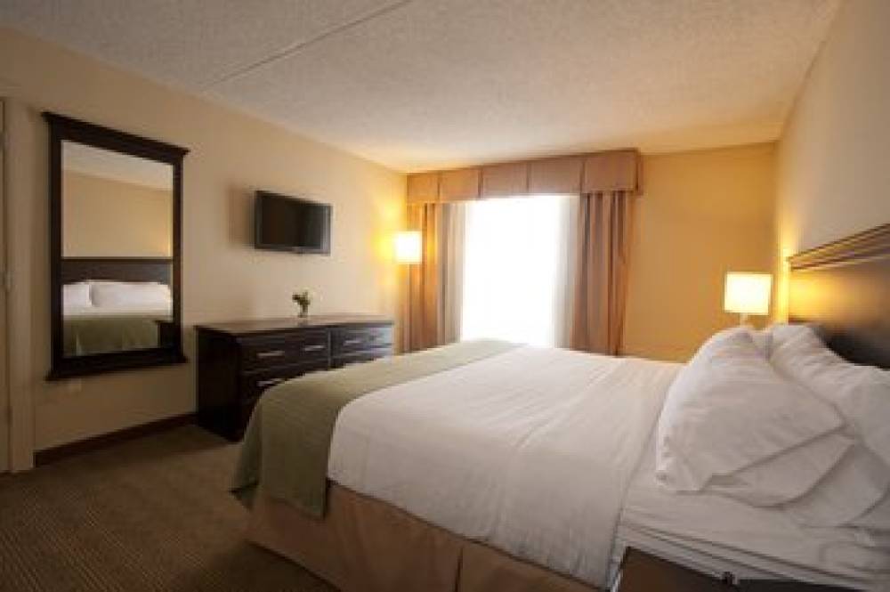 Holiday Inn SOUTH PLAINFIELD-PISCATAWAY 4