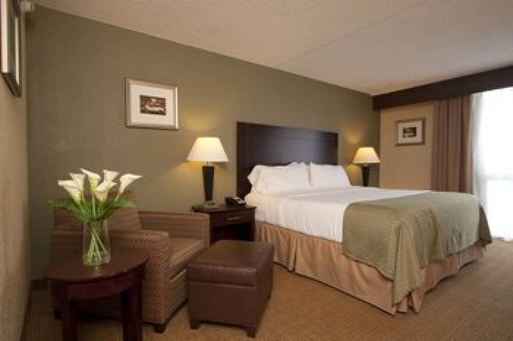 Holiday Inn SOUTH PLAINFIELD-PISCATAWAY 10