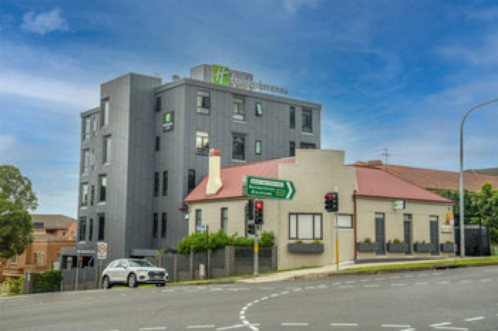 HOLIDAY INN STES PARRAMATTA MARSDEN 1