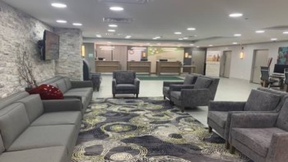 Holiday Inn & Suites Chicago North Shore (Skokie)