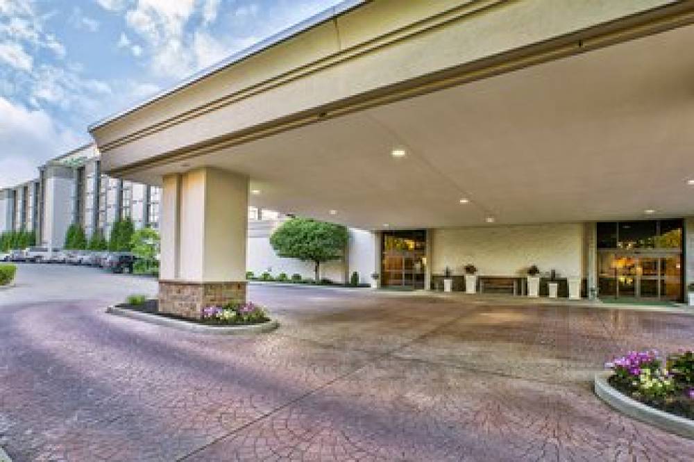 Holiday Inn & Suites CINCINNATI-EASTGATE (I-275E) 3