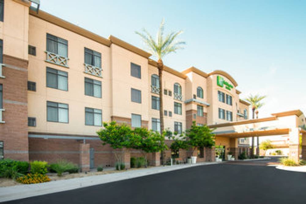 Holiday Inn & Suites GOODYEAR - WEST PHOENIX AREA 1