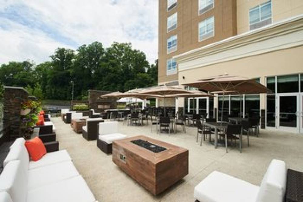 Holiday Inn & Suites PHILADELPHIA W - DREXEL HILL 3