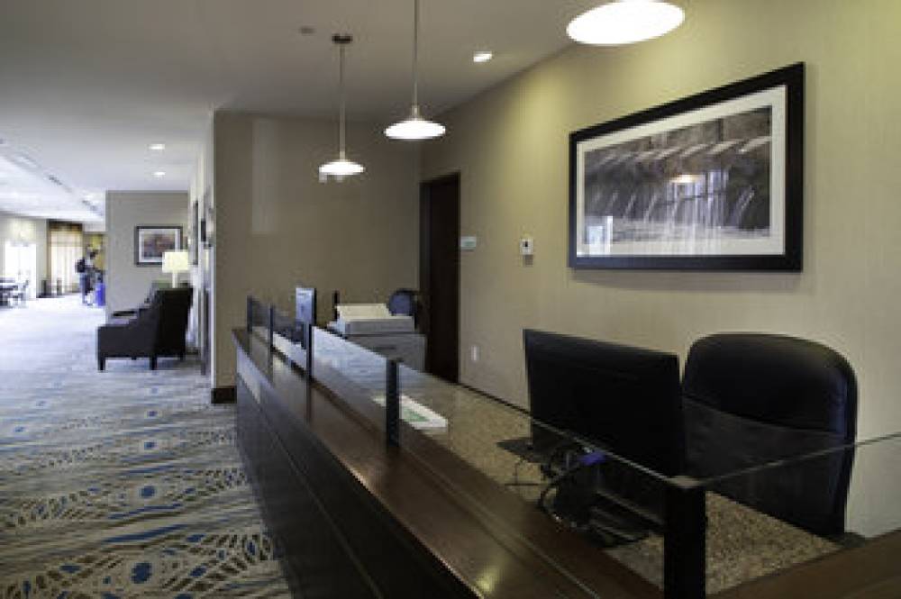 Holiday Inn & Suites SAN ANTONIO NORTHWEST 8