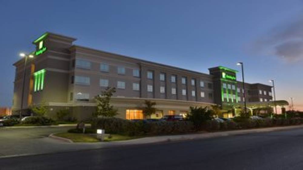 Holiday Inn & Suites SAN ANTONIO NORTHWEST 1