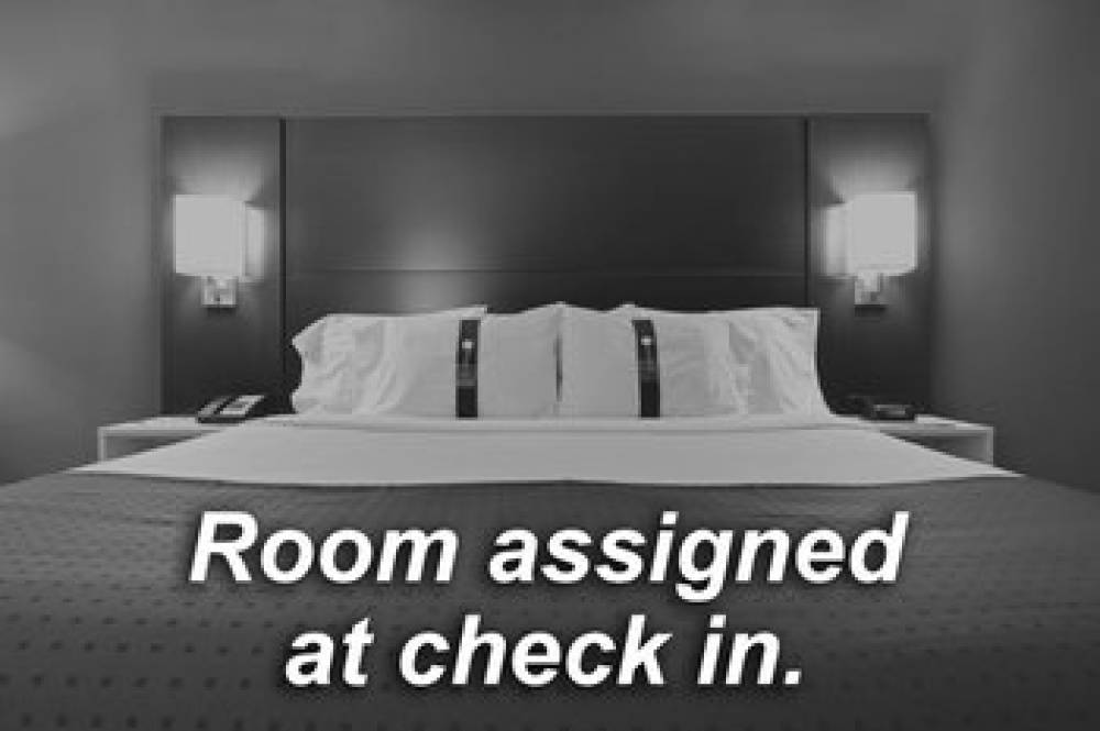 Holiday Inn VANCOUVER AIRPORT- RICHMOND 2