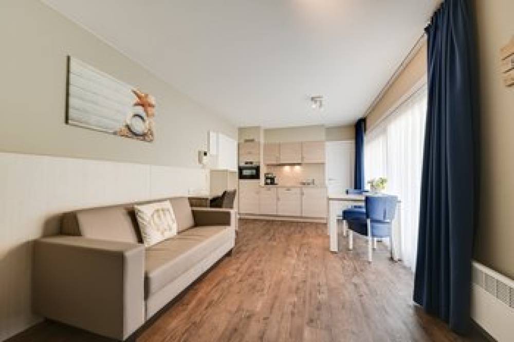 HOLIDAY SUITES DE HAAN 1