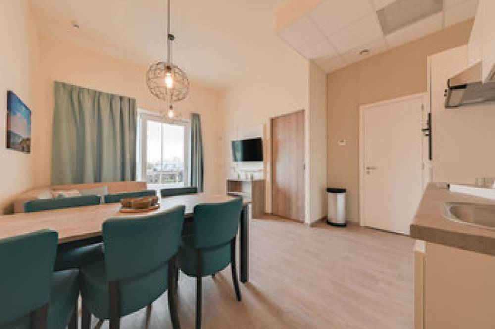 HOLIDAY SUITES NIEUWPOORT 5