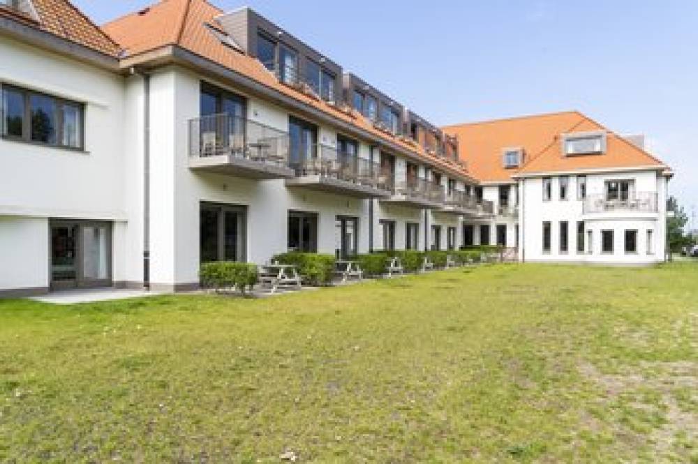 HOLIDAY SUITES WESTENDE 2