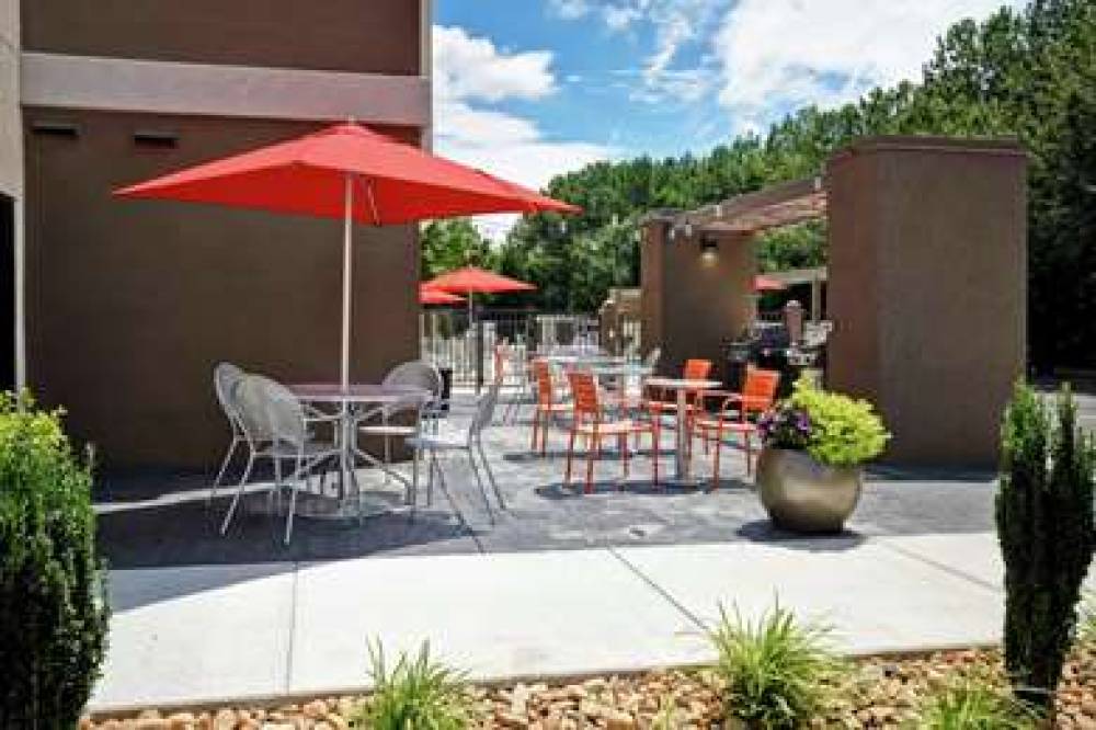 HOME2 SUITES ATLANTA NORCROSS 10