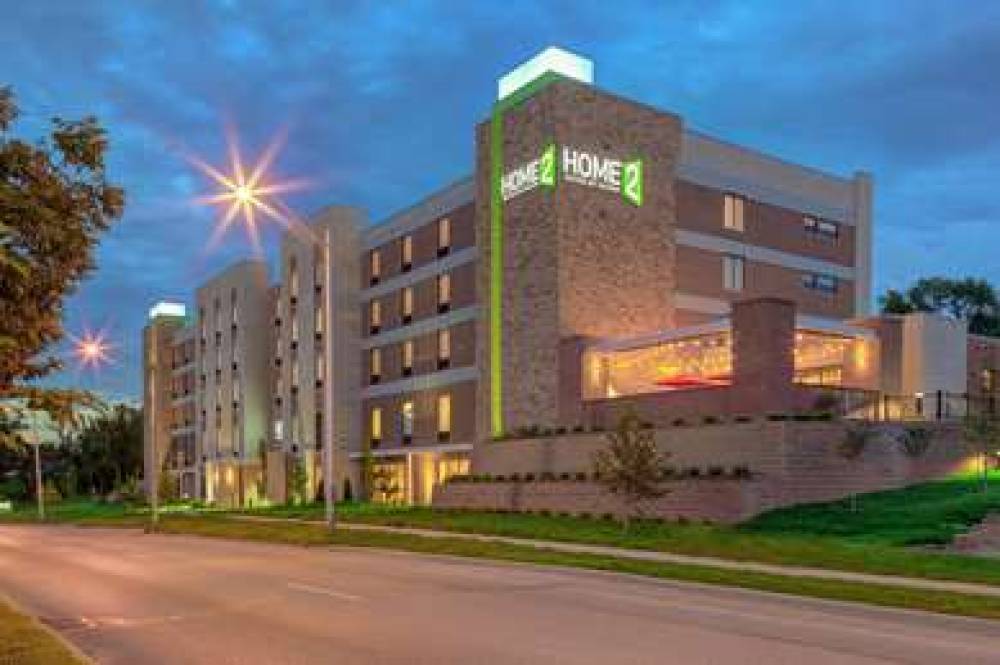 HOME2 SUITES BLOOMINGTON 3