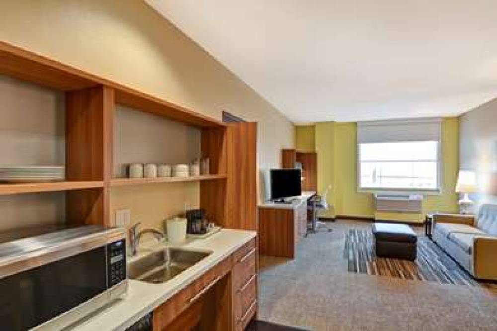 HOME2 SUITES BY HILTON ALBUQUERQUE/ 5