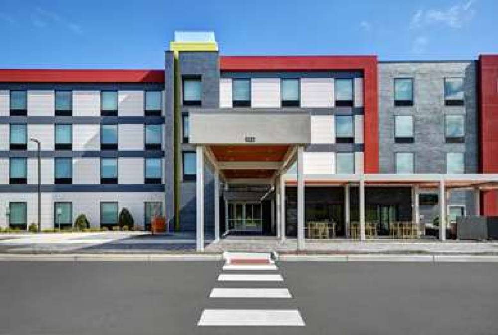 HOME2 SUITES BY HILTON BLACKSBURG 2