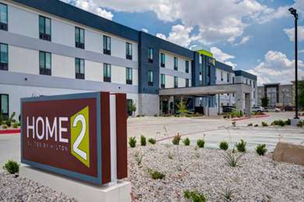 HOME2 SUITES BY HILTON BURLESON 4