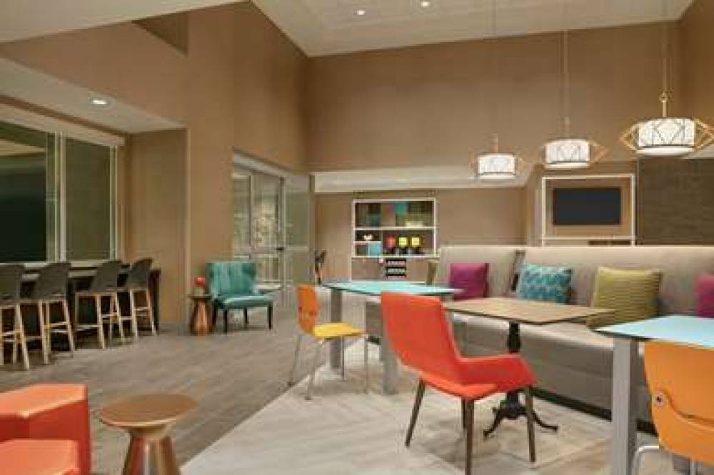 HOME2 SUITES BY HILTON CHANTILLY 7