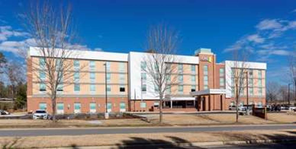 HOME2 SUITES BY HILTON CLT BELMONT 3