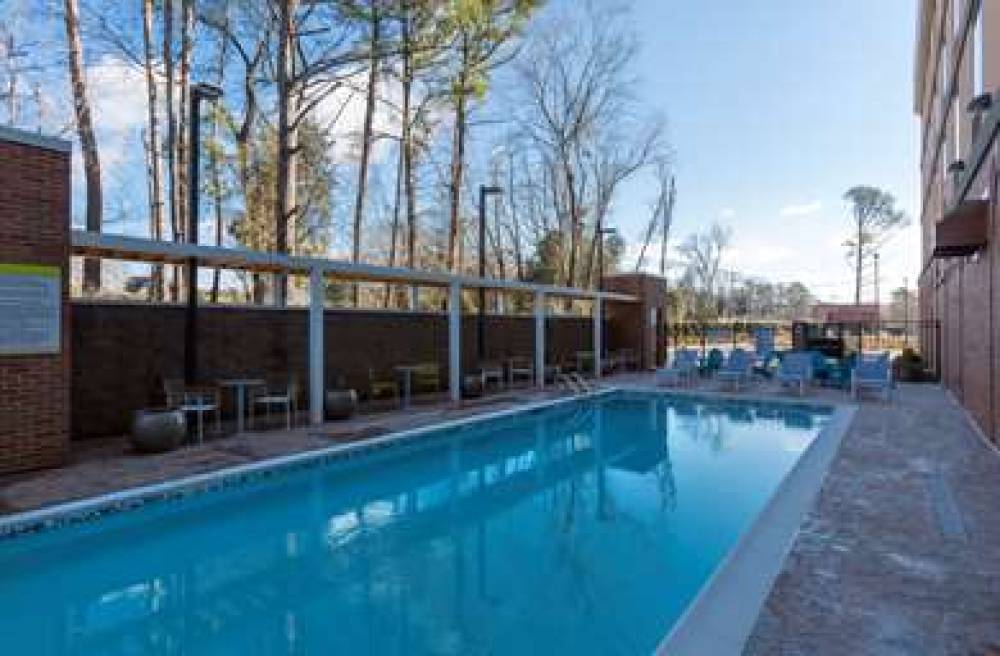 HOME2 SUITES BY HILTON CLT BELMONT 10