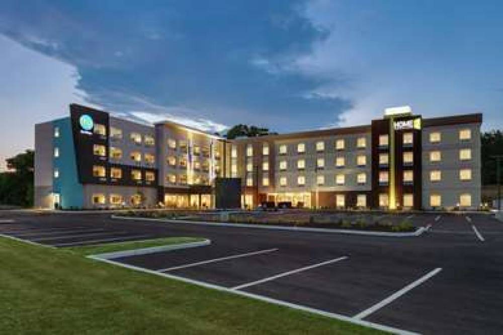 HOME2 SUITES BY HILTON EASTON 1