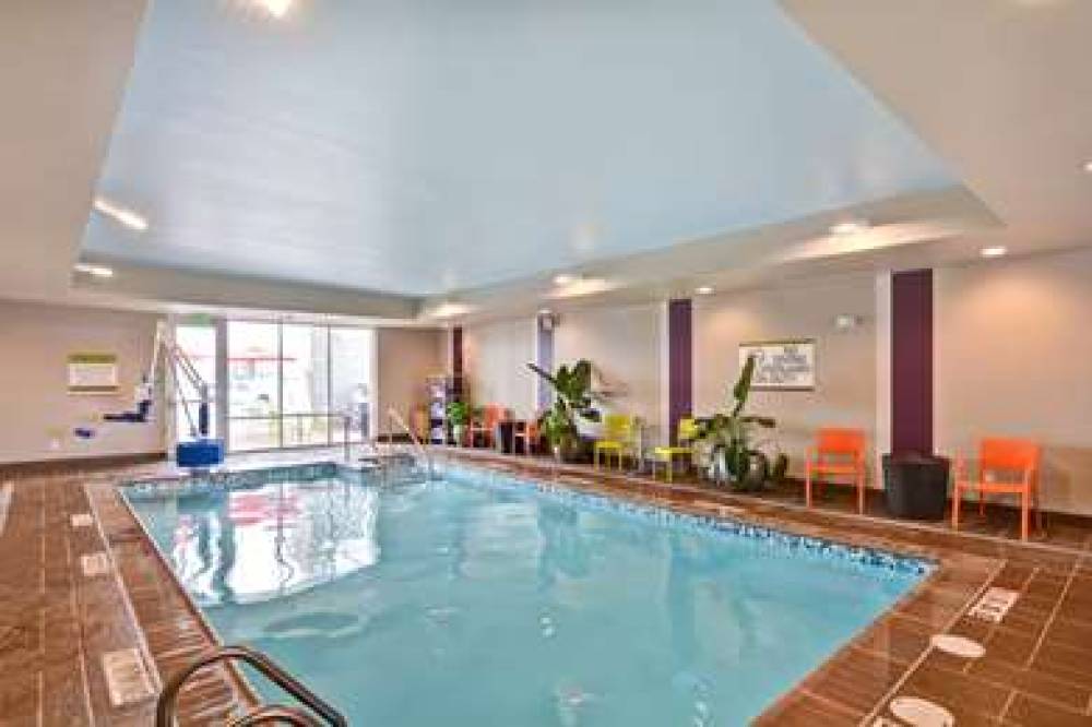 Home2 Suites By Hilton Green Bay, WI 7