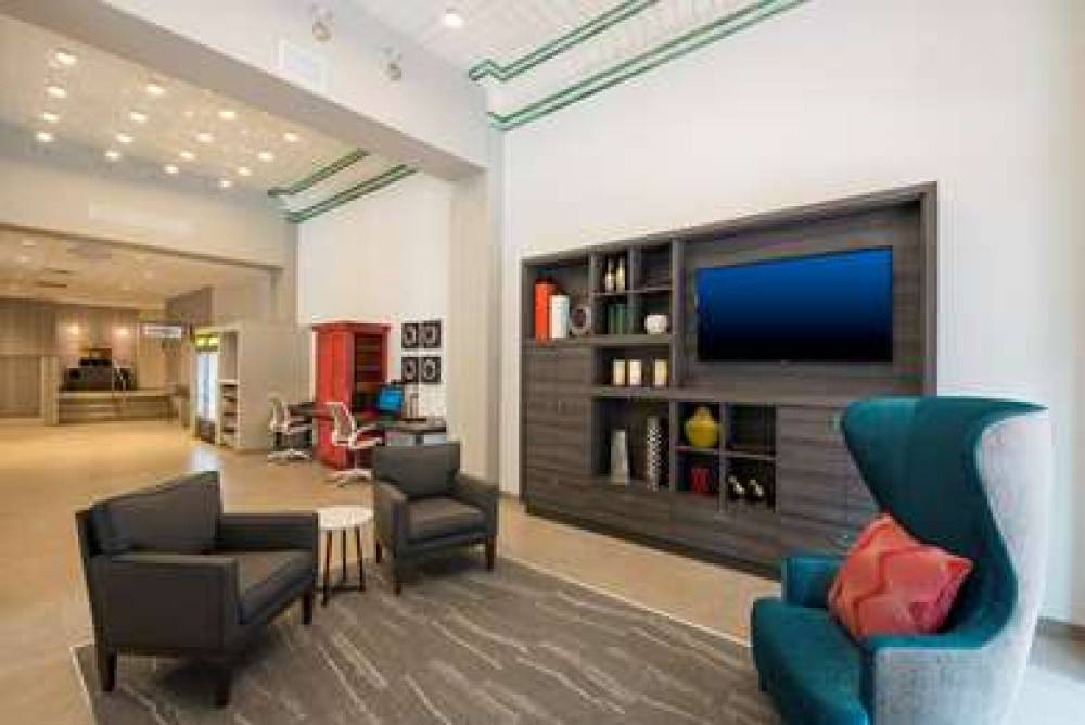 HOME2 SUITES BY HILTON INDIANAPOLIS 5