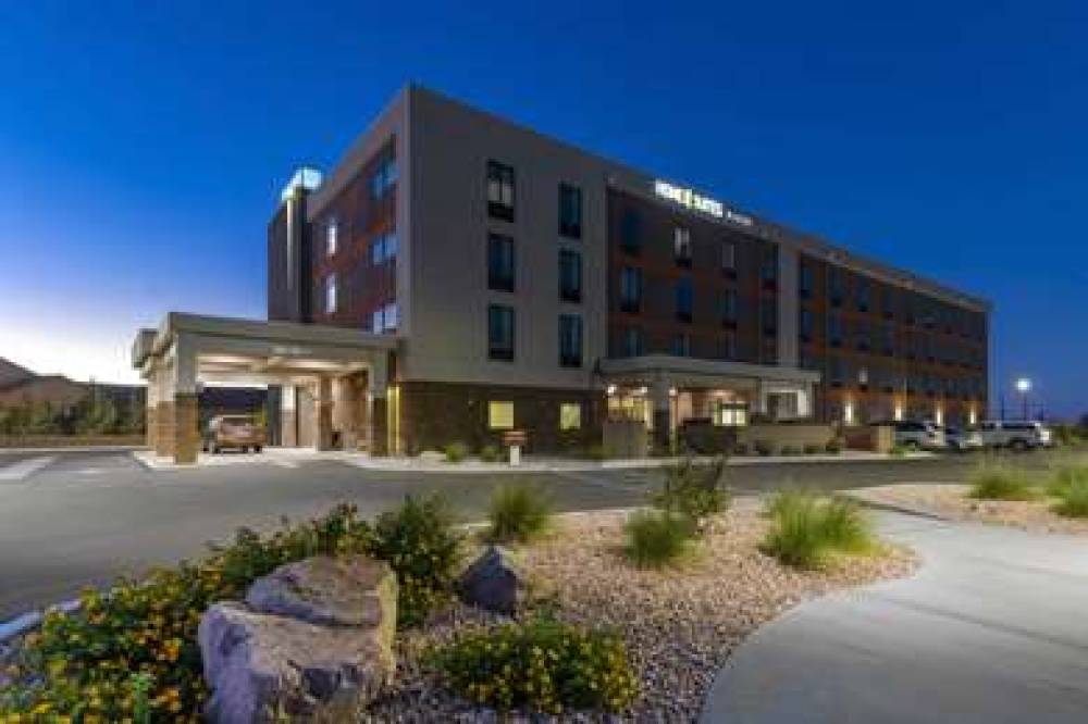 HOME2 SUITES BY HILTON KINGMAN 4