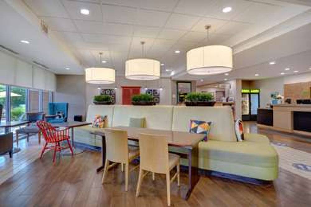 HOME2 SUITES BY HILTON LEXINGTON PA 8