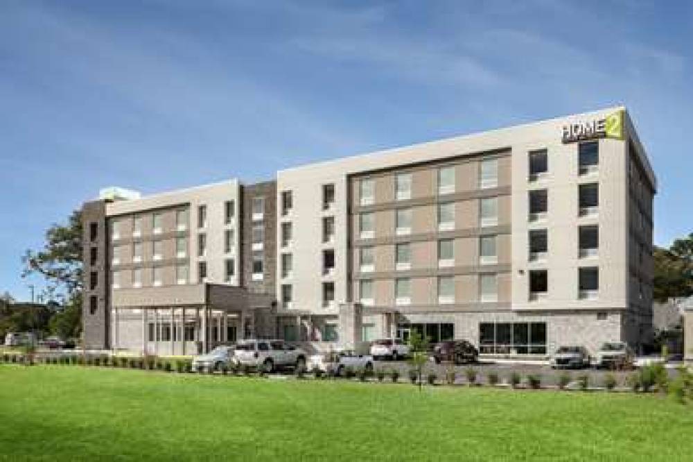 HOME2 SUITES BY HILTON NORFOLK 1