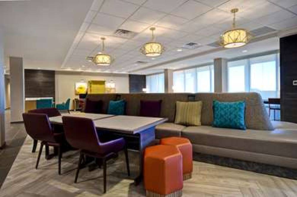 HOME2 SUITES BY HILTON ODESSA 9