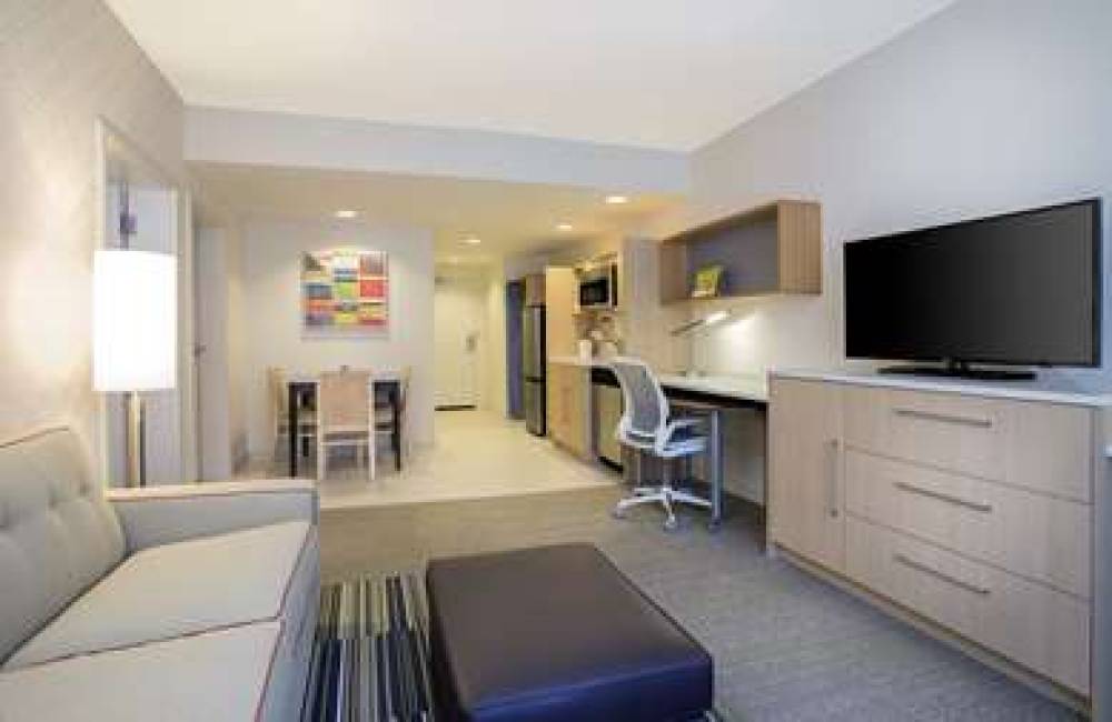 HOME2 SUITES BY HILTON OXFORD 10