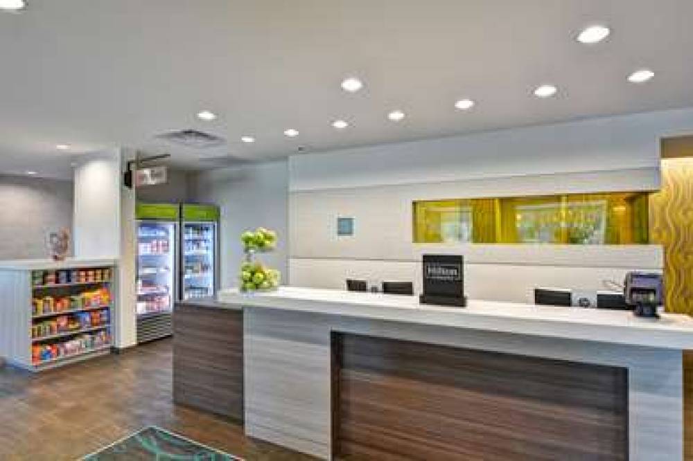 HOME2 SUITES BY HILTON TAMPA USF NE 8