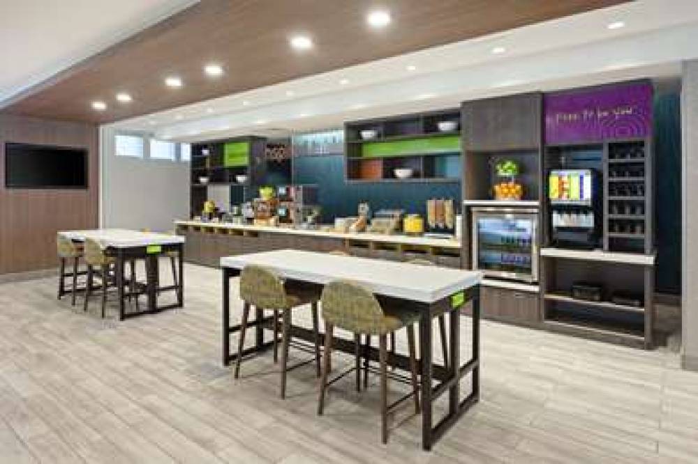 HOME2 SUITES BY HILTON TEMECULA 8