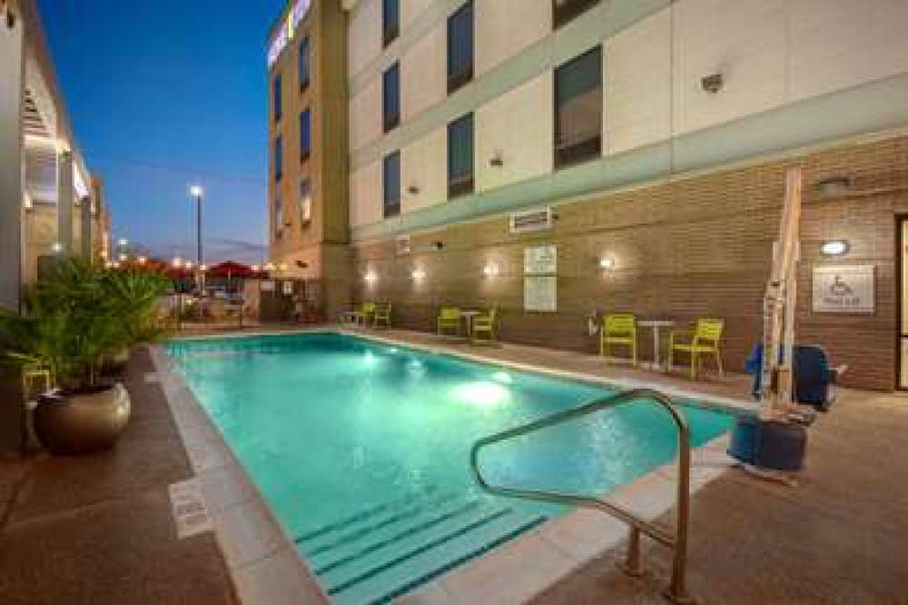 HOME2 SUITES BY HILTON WACO 9