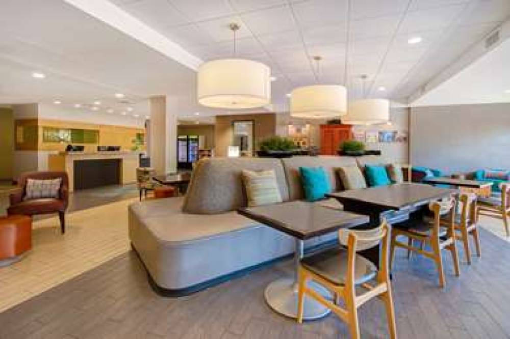 HOME2 SUITES BY HILTON WACO 6