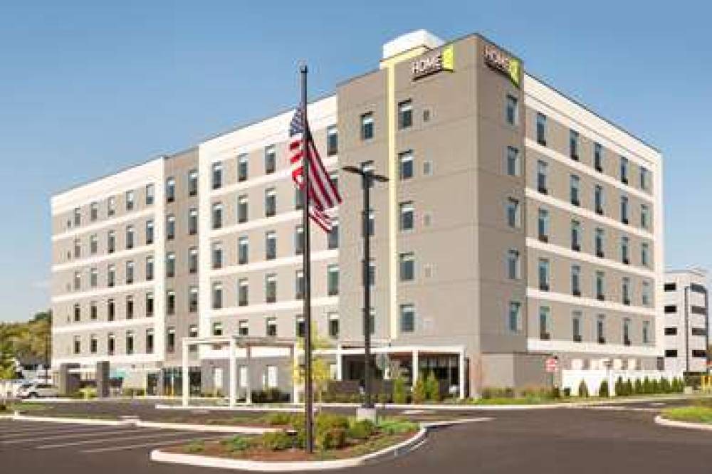 HOME2 SUITES HASBROUCK HEIGHTS 2