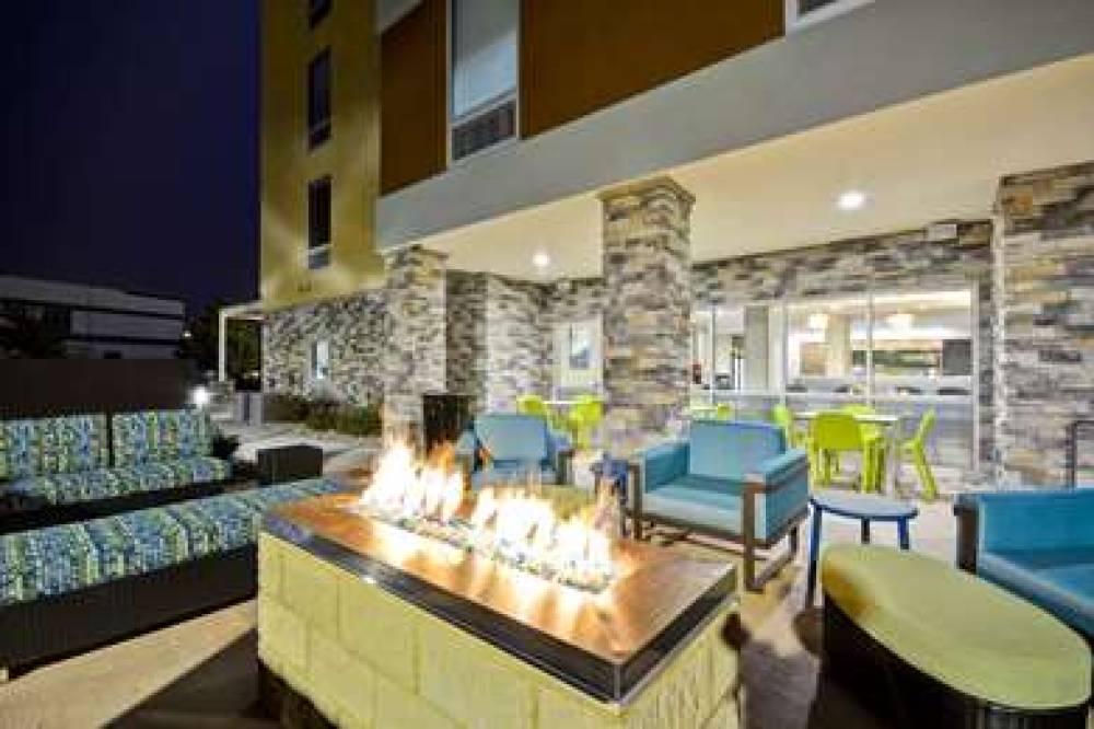 HOME2 SUITES MAUMEE TOLEDO 3