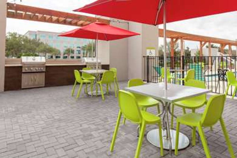 HOME2 SUITES ORLANDO SOUTH PARK 8