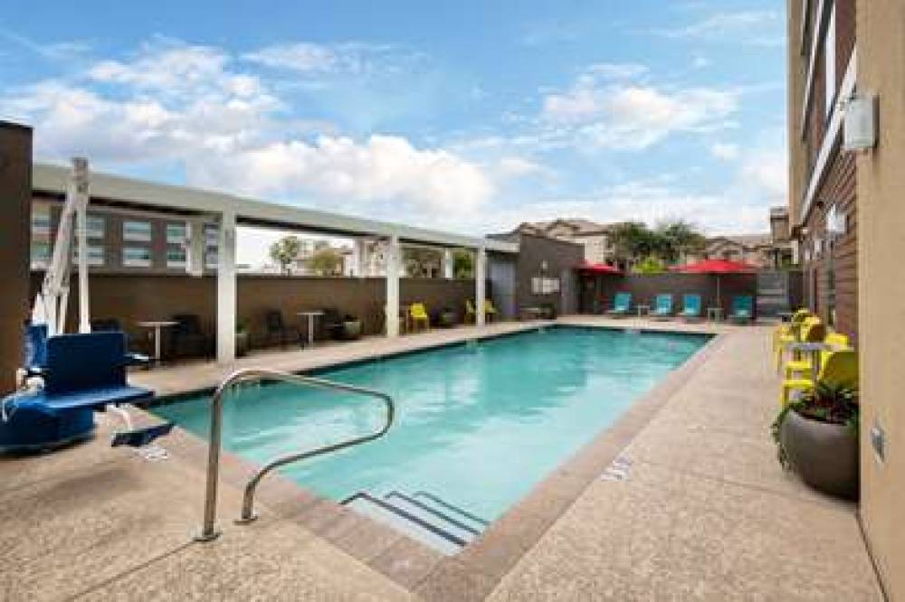 HOME2 SUITES PHOENIX AIRPORT NORTH 8