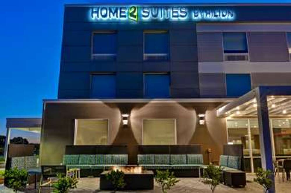 HOME2 SUITES WILLISTON, VT 4