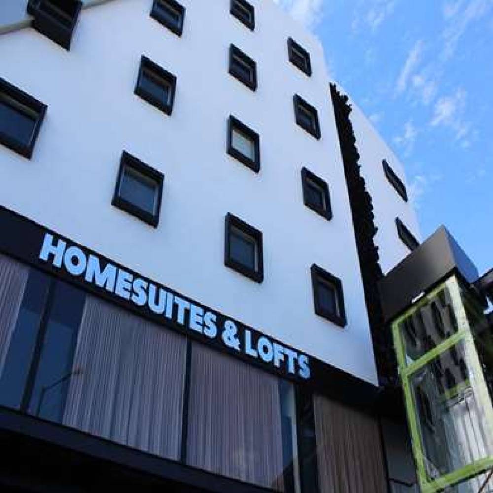 HOMESUITES MALECON 1