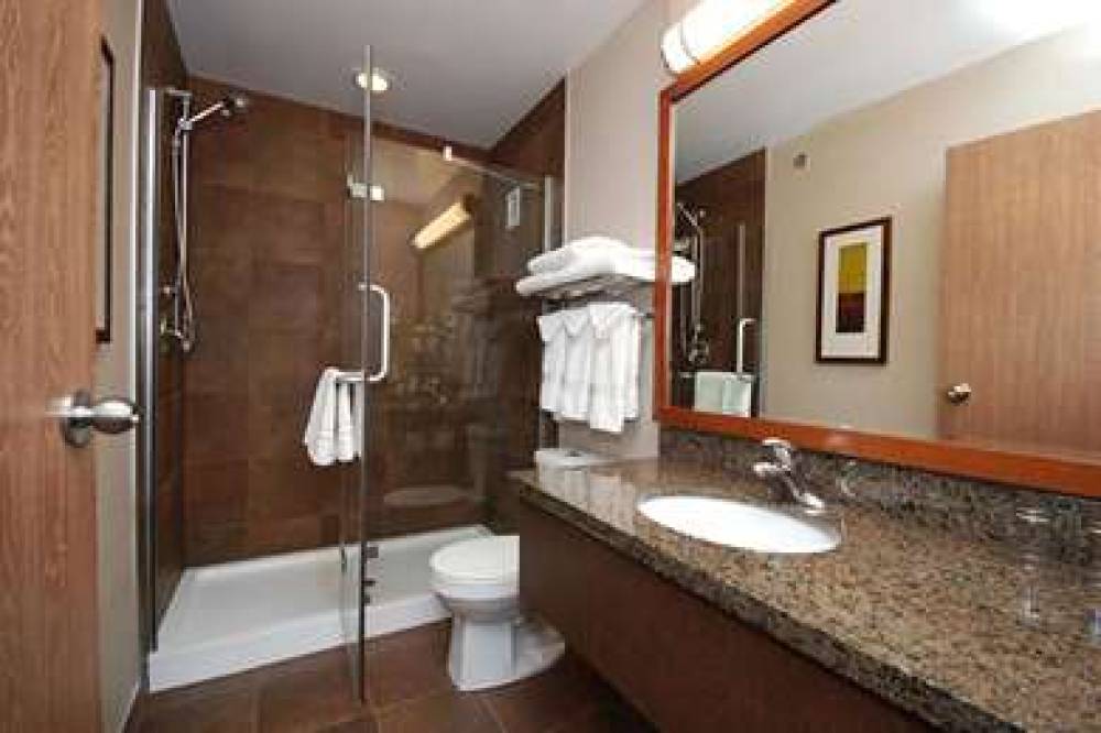 HomeSuites Regina East 9