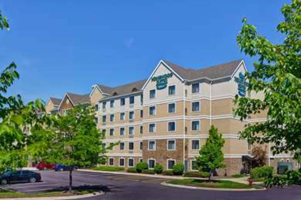 HOMEWOOD SUITES AURORA NAPERVILLE 1