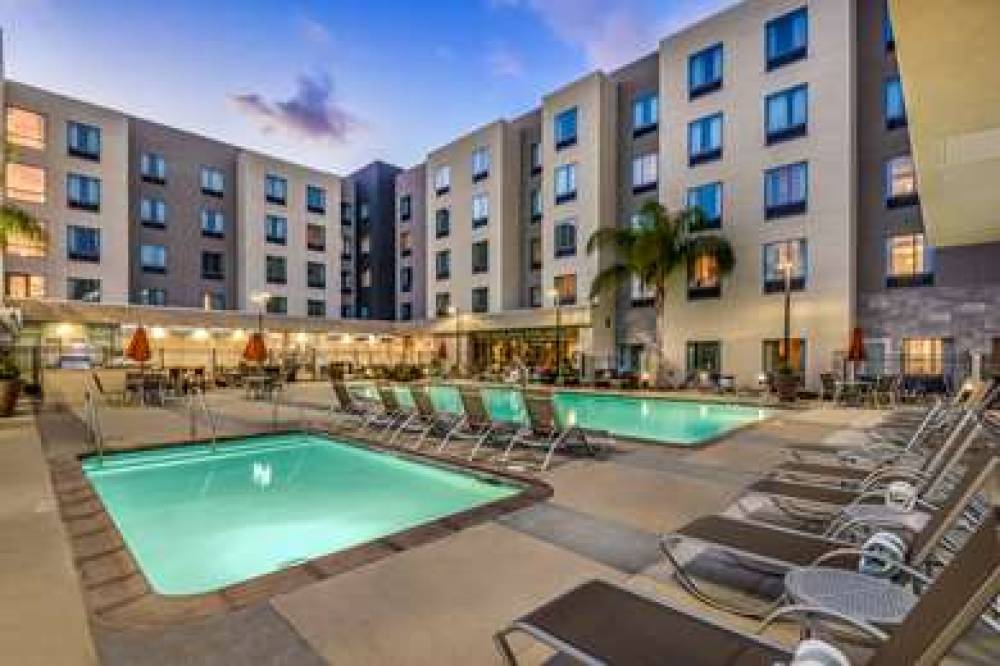 HOMEWOOD SUITES BY HILTON ANAHEIM R 8