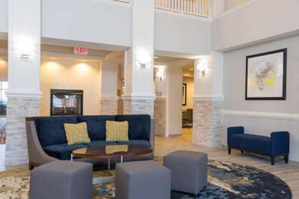 Homewood Suites By Hilton Bloomington 8